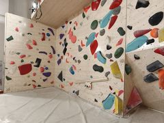 -啸岩馆 Roaring Climbing Gym