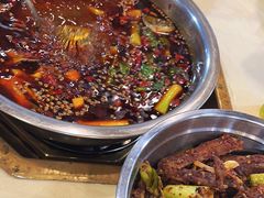 -曾老幺鱼庄(龙华商厦店)