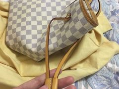 LV包带狗咬更换  -A&G奢侈品护理(万科旗舰店)