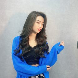 -诗悦发型烫染SALON