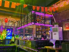 -喜鹊音乐酒馆(西街店)