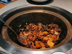 -山河屯铁锅炖(哈西站店)