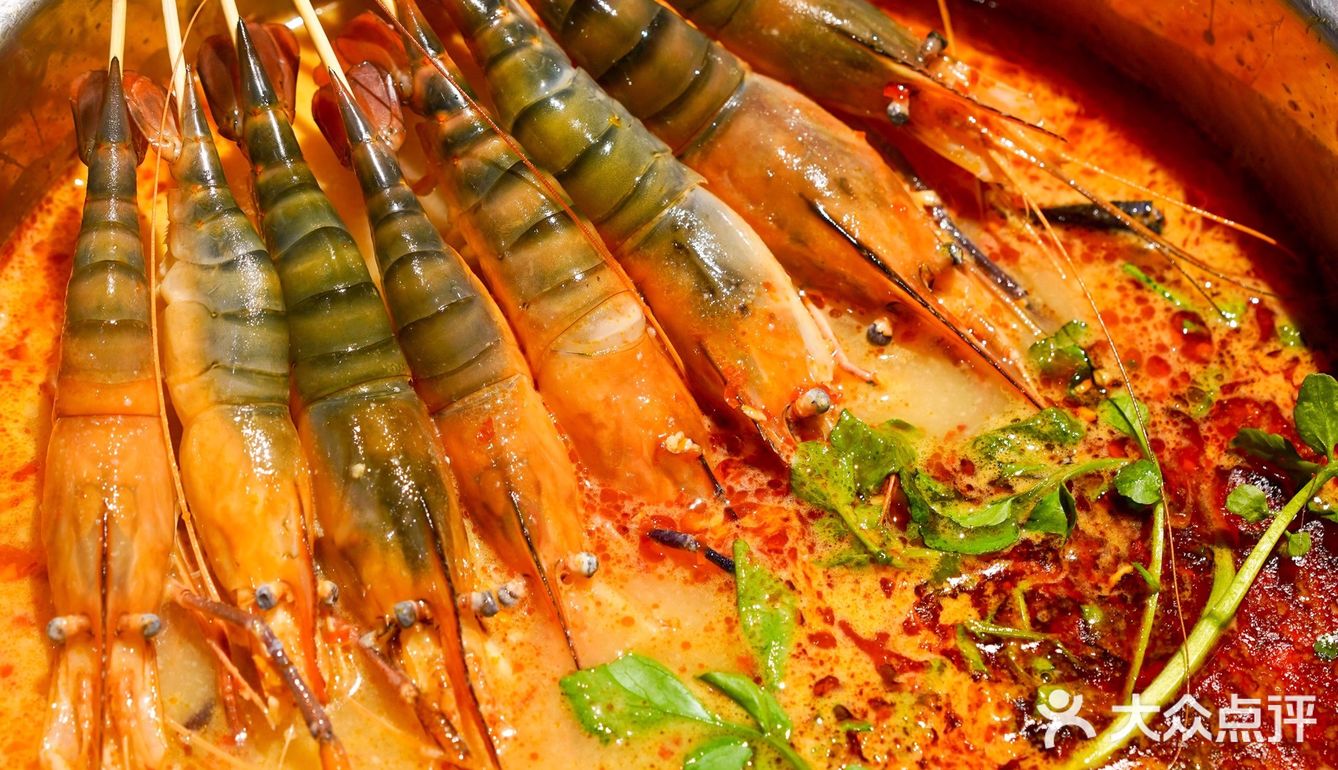 我与秋天的🌊“鳗”有个约会！糟粕醋火锅与白鳗钟情食刻。