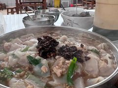 -正宗杨记普洱酸醋米线(总店)