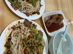 -老胖子凉拌粉干(安居总店)