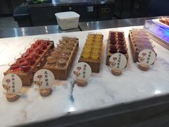 -大佛寺高级素食自助餐厅