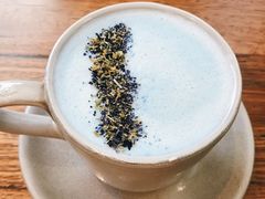 -FLOVIE FLORIST CAFE