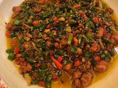 招牌辣子鸡-鸡毛店·川菜(李家沱店)
