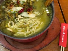 -周鱼小馆石锅酸菜鱼(活力汇店)