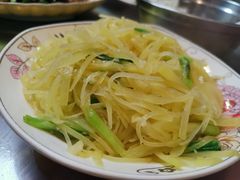 -洪霞餐馆