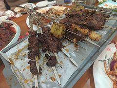 -亿牌牌东北烧烤(怀特店)