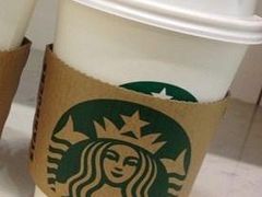 -星巴克(上海长宁来福士1F店)