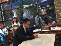 大堂-段氏龙虾·烧烤·烤鱼(东书房路店)