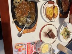 -爱丽丝牛排西餐厅(光谷步行街店)