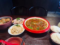 -古都历食南京菜·烤鸭·鸭血粉丝·汤包(南京博物院店)