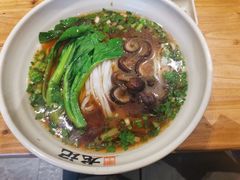 -湘人龙记老长沙米粉(华普国际大厦店)