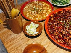 -先启半步颠小酒馆(常熟万达广场店)