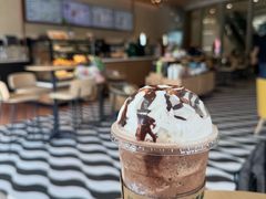 -星巴克臻选(莘庄仲盛店)