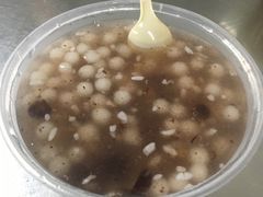 -芳婆糕团店(王府大街店)