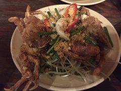 -Cuc Gach Quan Restaurant