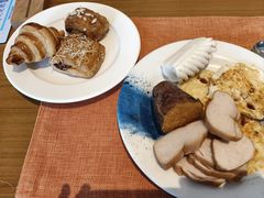 -亚龙湾希尔顿自助餐厅·海鲜·烧烤·沙滩BBQ·现场乐队