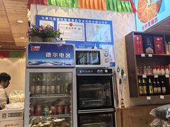 -乡土特色.冷锅鱼.牦牛肉汤锅