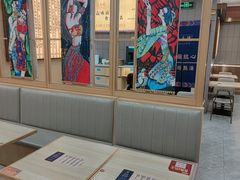 -花馬肆.云南过桥米线(汉神购物广场现场熬汤店)