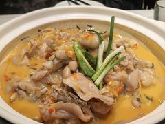-费大厨辣椒炒肉(高铁吾悦广场店)