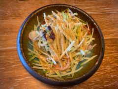 -檐下风铃酒馆