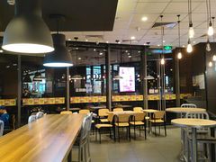 大堂-汉堡王(华润五彩城店)