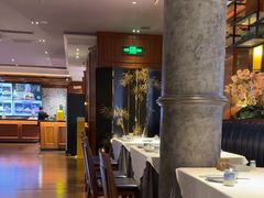 -八府香鸭·啫啫煲(华山路店)