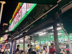 -黄亚华小食店(Jalan Alor)