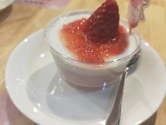 草莓意式奶冻-满记甜品(王府井北京市百货大楼店)