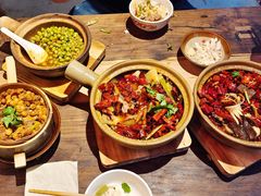 -有红鸡毛店·砂锅菜(抚琴夜市店)
