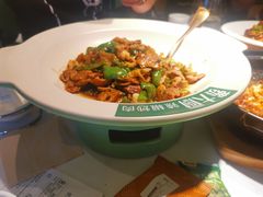 -费大厨辣椒炒肉(高铁吾悦广场店)