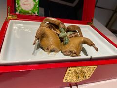 脆皮乳鸽-肆月河豚·新淮扬(金融街店)