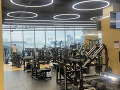 -Z&B Fitness Studio·Gym(前滩L+PLAZA店)
