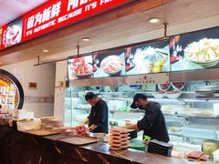 -沸炉重庆老火锅(军事博物馆店)