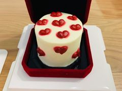 -Fridi Patisserie Cafe