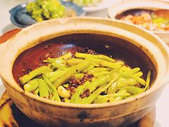 牛肉酱啫空心菜梗-啫·粤风料理·啫啫煲(仓山万达广场店)
