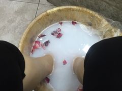 -郑远元专业修脚房(栖山路店)