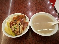 -猪脚洪隆江猪脚饭