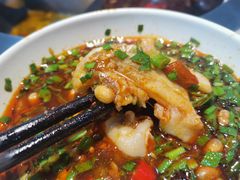 -吃城都·鱼蛙火锅(西玉龙街店)
