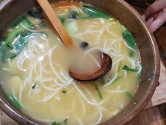 秀才米线-茶花妹子云南餐厅(传媒大学店)