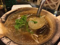 -J Daeng Seafood