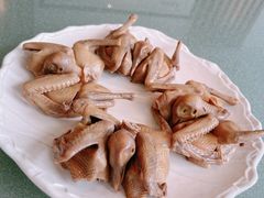 梅子乳鸽-岭南海晏楼(滨江东总店)