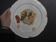 -芷兰汀艺术概念餐厅