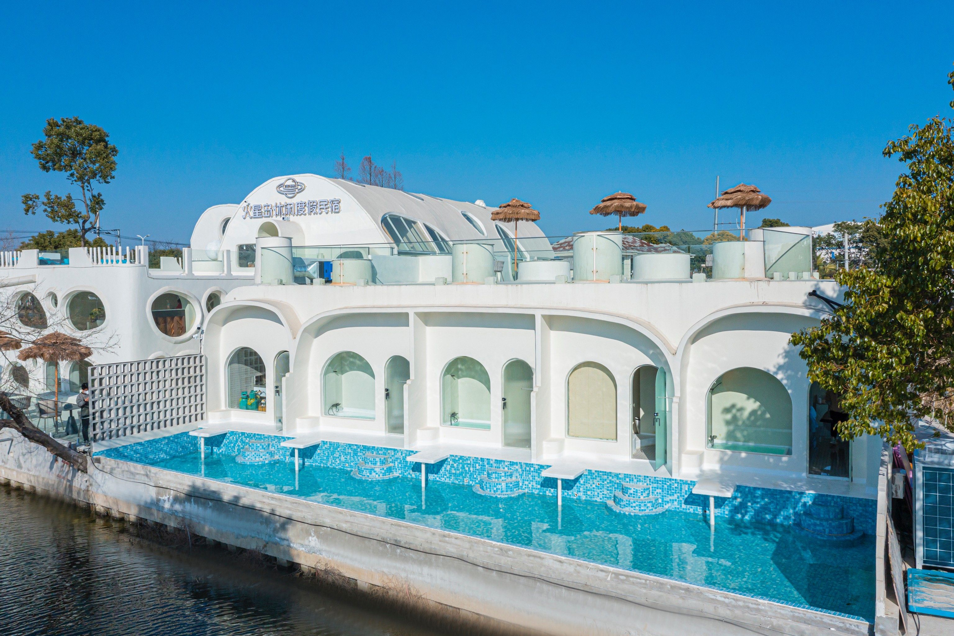 来这里感受到了真正宁静与放松,可以漫步田野里在这里