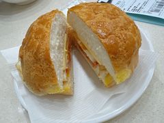 鲜油菠萝包-喜莲咖啡