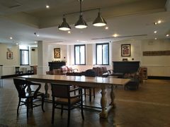 大堂-星巴克臻选(广州沙面店)